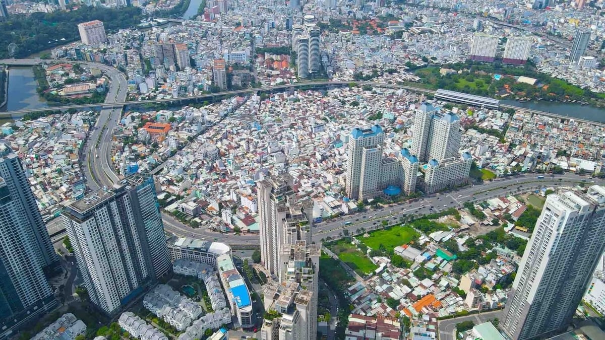 Công tác thống kê, kiểm kê đất đai luôn giữ vai trò là công cụ quản lý hữu hiệu, giúp Nhà nước nắm chắc quỹ đất, phân bổ hợp lý và khai thác hiệu quả nguồn lực to lớn này. Ảnh: Minh Hoàng. Công tác thống kê, kiểm kê đất đai luôn giữ vai trò là công cụ quản lý hữu hiệu, giúp Nhà nước nắm chắc quỹ đất, phân bổ hợp lý và khai thác hiệu quả nguồn lực to lớn này. Ảnh: Minh Hoàng.
