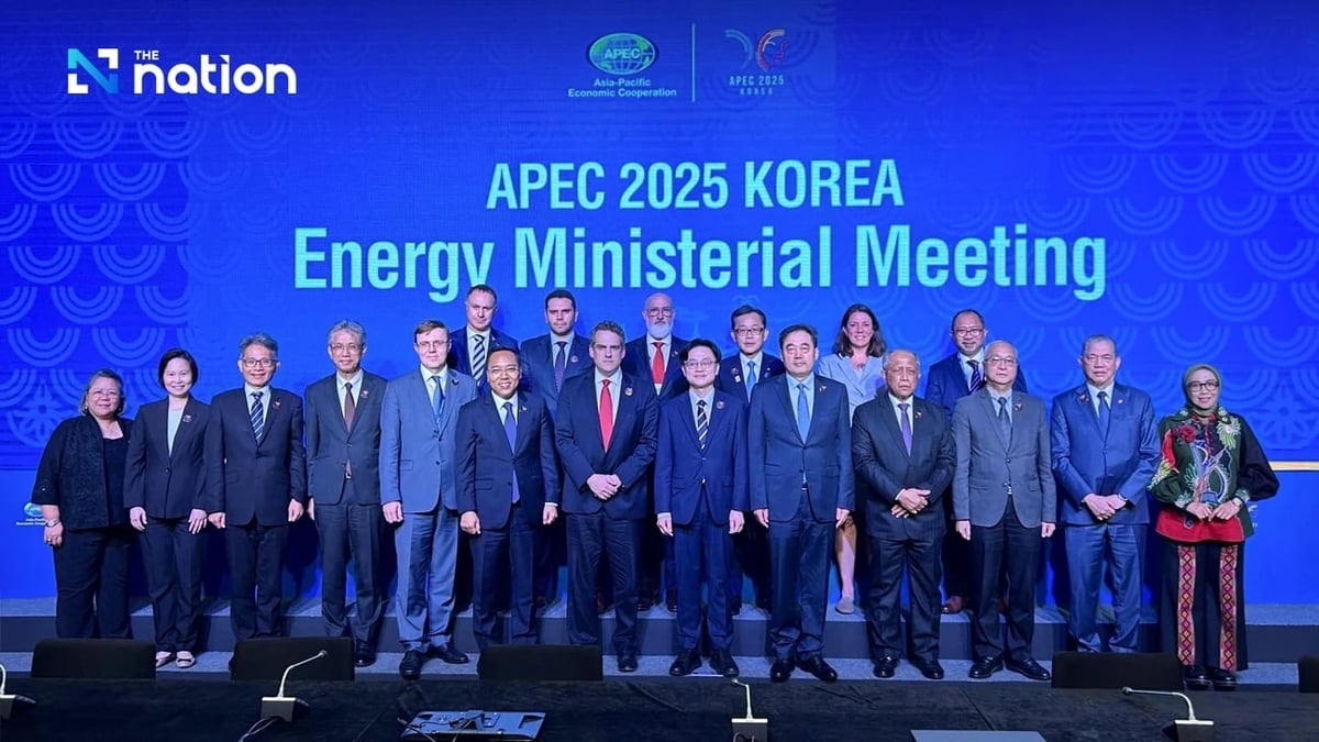 Các Bộ trưởng Năng lượng từ CEM16 và APEC đã thông qua tuyên bố chung, nhấn mạnh tầm quan trọng của lối sống bền vững, phát triển hạ tầng năng lượng tái tạo và công nghệ lưu trữ. Ảnh: The Nation Thailand. Các Bộ trưởng Năng lượng từ CEM16 và APEC đã thông qua tuyên bố chung, nhấn mạnh tầm quan trọng của lối sống bền vững, phát triển hạ tầng năng lượng tái tạo và công nghệ lưu trữ. Ảnh: The Nation Thailand.