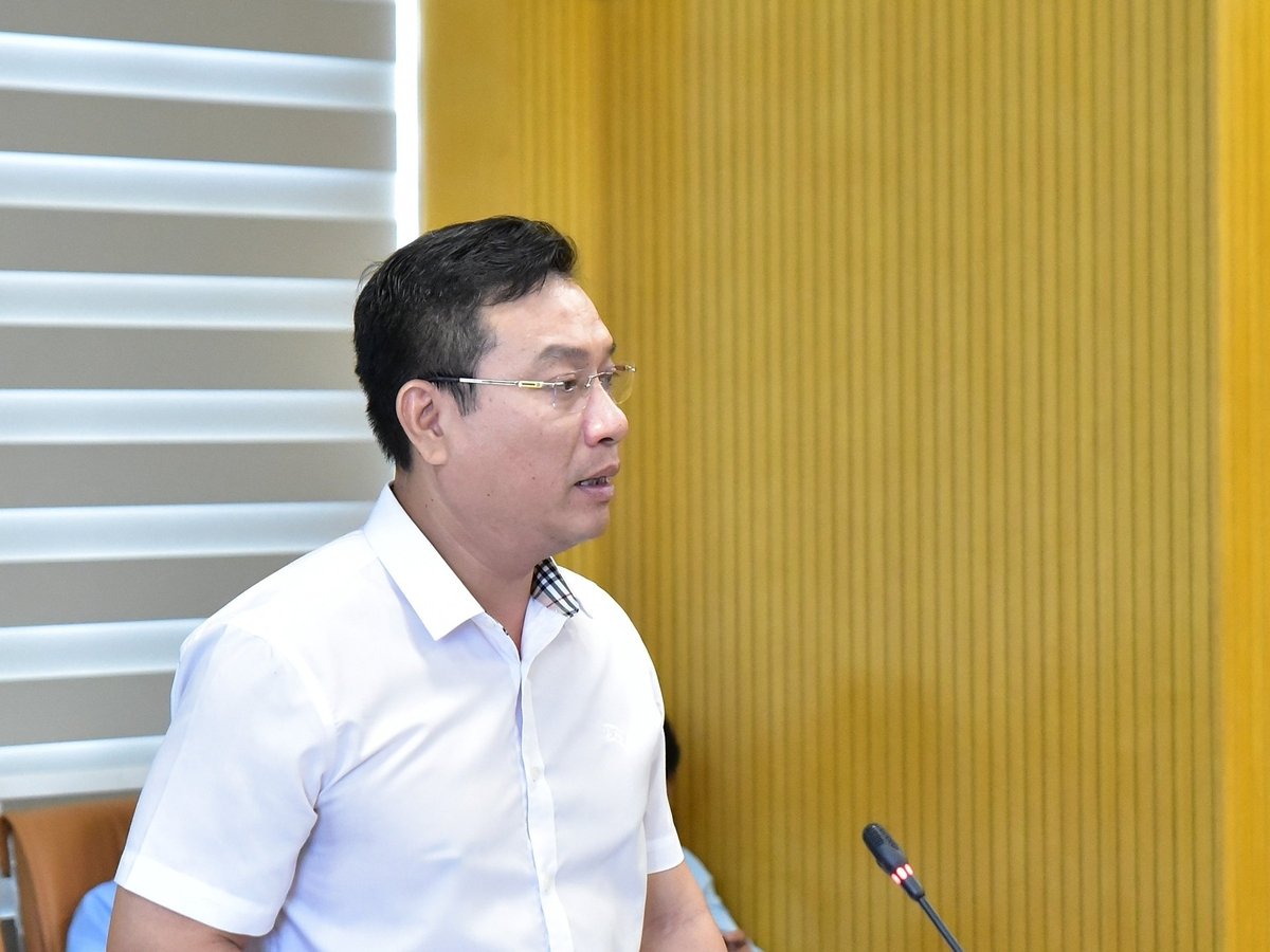 Phó Cục trưởng Cục Môi trường: Bộ đang trình Chính phủ Kế hoạch hành động quốc gia về giảm thiểu ô nhiễm không khí. Ảnh: Kiều Chi. Phó Cục trưởng Cục Môi trường: Bộ đang trình Chính phủ Kế hoạch hành động quốc gia về giảm thiểu ô nhiễm không khí. Ảnh: Kiều Chi.