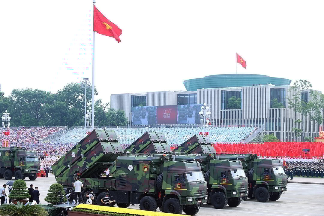Tổ hợp tên lửa Trường Sơn có tầm bắn 80 km. Ảnh: TN.