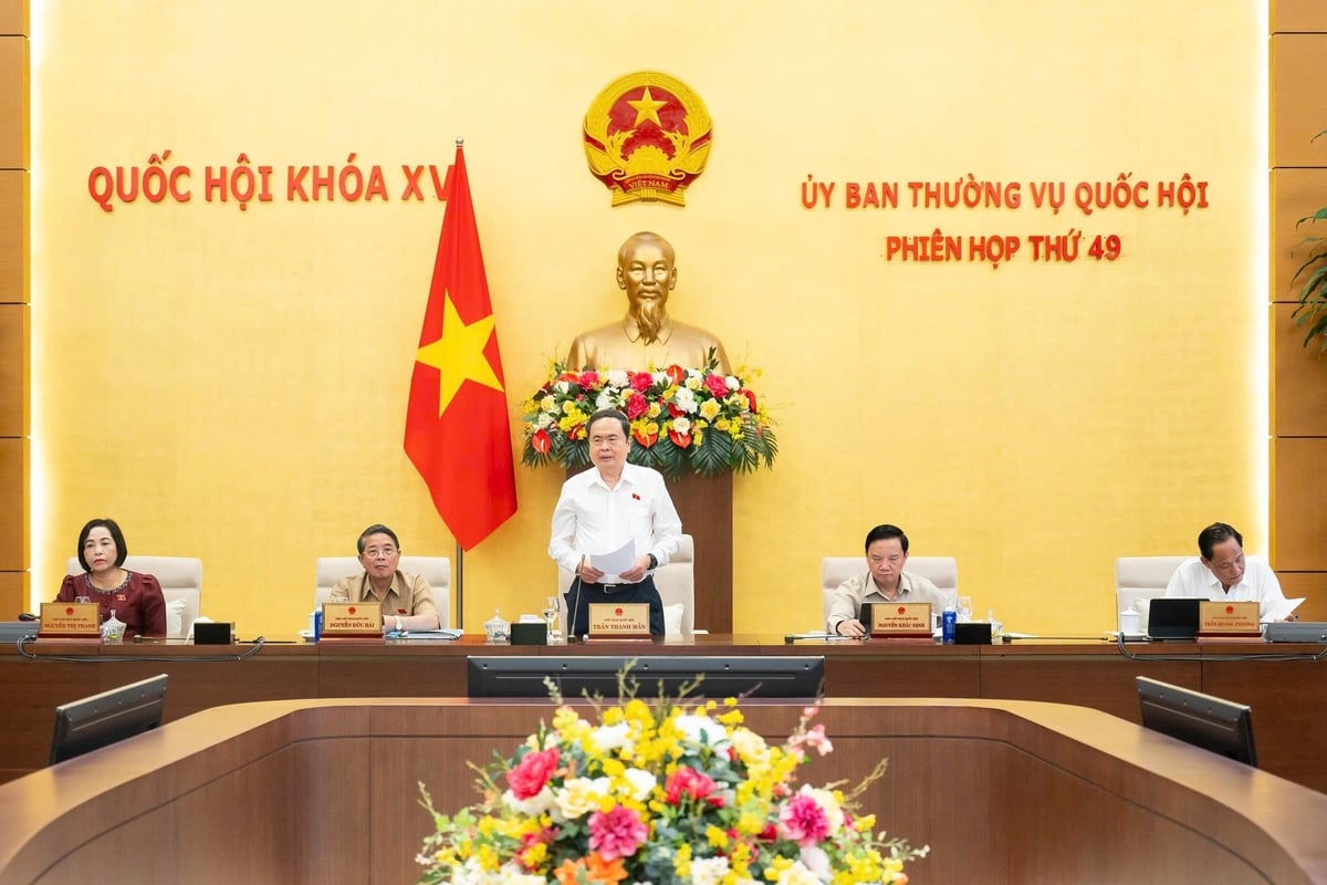 Chủ tịch Quốc hội Trần Thanh Mẫn chủ trì khai mạc Phiên họp thứ 49 của Uỷ ban Thường vụ Quốc hội. Ảnh: Quochoi. Chủ tịch Quốc hội Trần Thanh Mẫn chủ trì khai mạc Phiên họp thứ 49 của Uỷ ban Thường vụ Quốc hội. Ảnh: Quochoi.