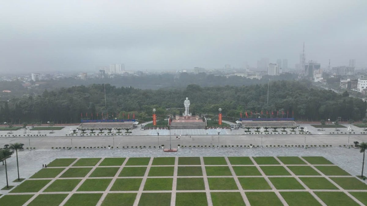 Một góc Quảng trường Hồ Chí Minh tại tỉnh Nghệ An. Ảnh: Đình Tiệp. Một góc Quảng trường Hồ Chí Minh tại tỉnh Nghệ An. Ảnh: Đình Tiệp.