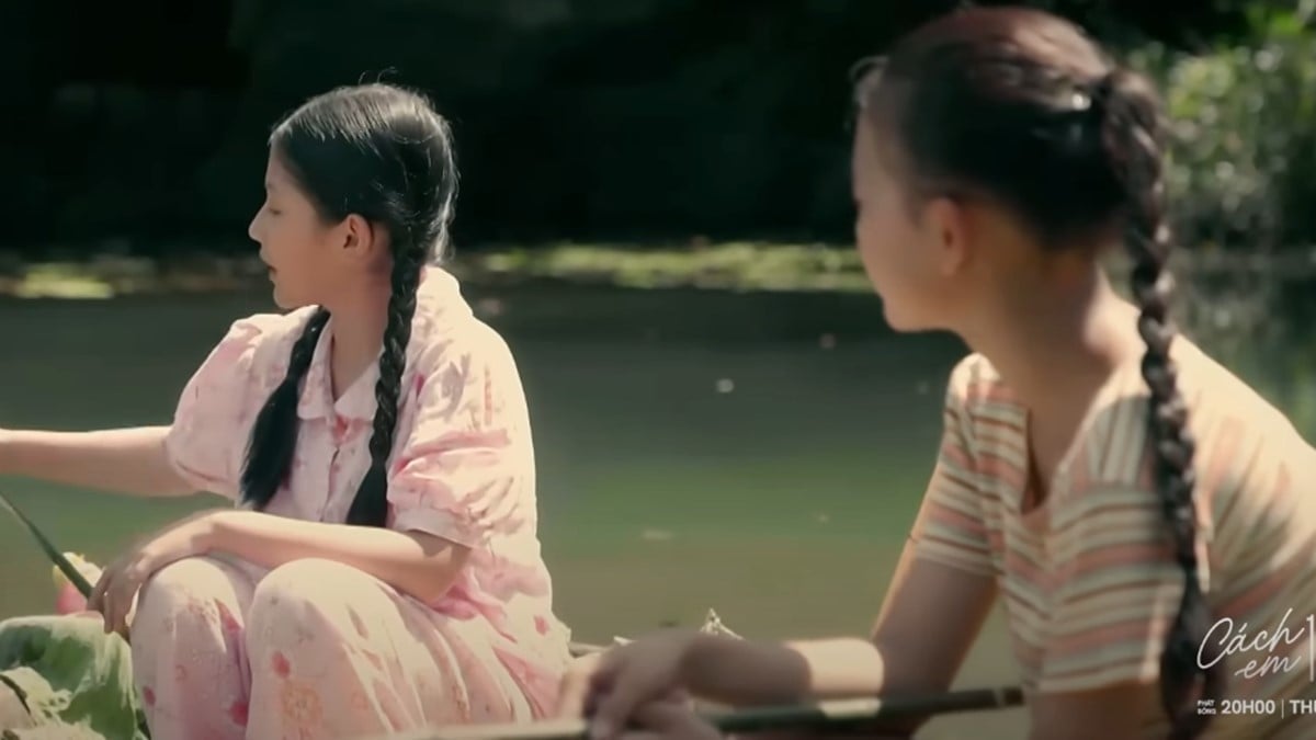 Tú dẫn Quyên đi câu cá. Ảnh CMH Tú dẫn Quyên đi câu cá. Ảnh CMH