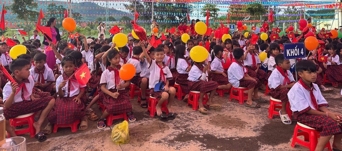 Trường Tiểu học Kim Đồng (xã Tu Mơ Rông, tỉnh Quảng Ngãi) có 707 học sinh, trong đó nhiều em có hoàn cảnh khó khăn. Ảnh: CTV. Trường Tiểu học Kim Đồng (xã Tu Mơ Rông, tỉnh Quảng Ngãi) có 707 học sinh, trong đó nhiều em có hoàn cảnh khó khăn. Ảnh: CTV.