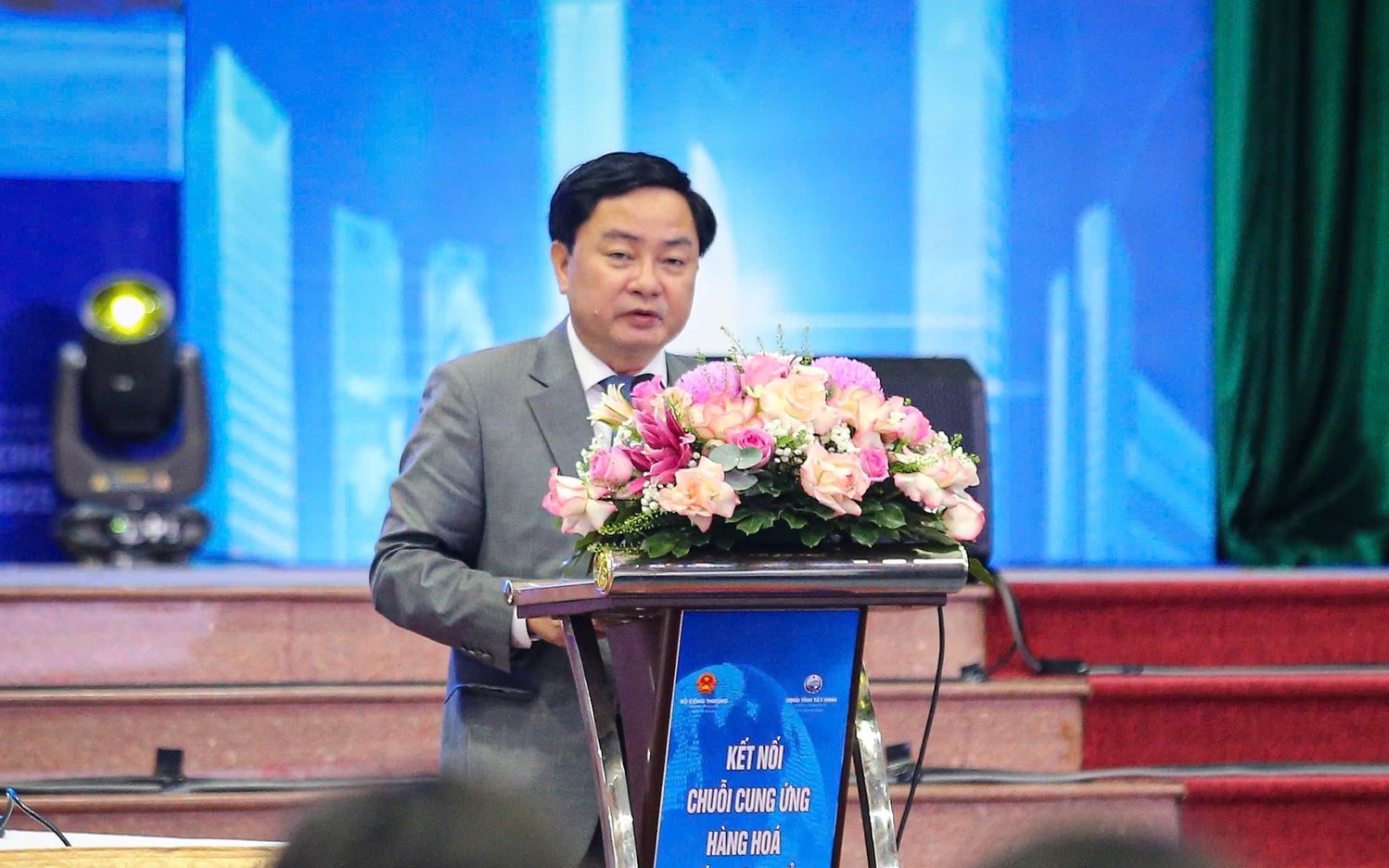 Bí thư Tỉnh ủy Tây Ninh Nguyễn Văn Quyết phát biểu tại hội nghị. Ảnh: CTV.