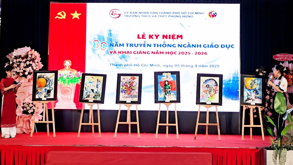 Những tác phẩm đầy màu sắc và thật ý nghĩa của các họa sĩ đến từ CLB mỹ thuật, các lớp của trường THCS và THPT Phùng Hưng thực hiện trưng bày trong Lễ khai giảng năm học mới 2025 - 2026. Ảnh: Minh Sáng. Những tác phẩm đầy màu sắc và thật ý nghĩa của các họa sĩ đến từ CLB mỹ thuật, các lớp của trường THCS và THPT Phùng Hưng thực hiện trưng bày trong Lễ khai giảng năm học mới 2025 - 2026. Ảnh: Minh Sáng.