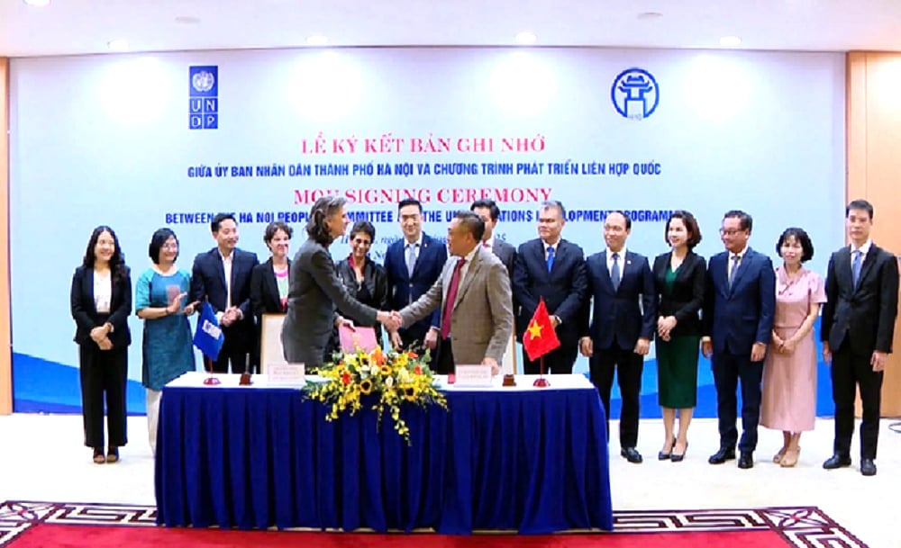 Hà Nội và UNDP triển khai 6 lĩnh vực hợp tác vì một đô thị xanh và thông minh. Ảnh: Hoàng Điệp. Hà Nội và UNDP triển khai 6 lĩnh vực hợp tác vì một đô thị xanh và thông minh. Ảnh: Hoàng Điệp.