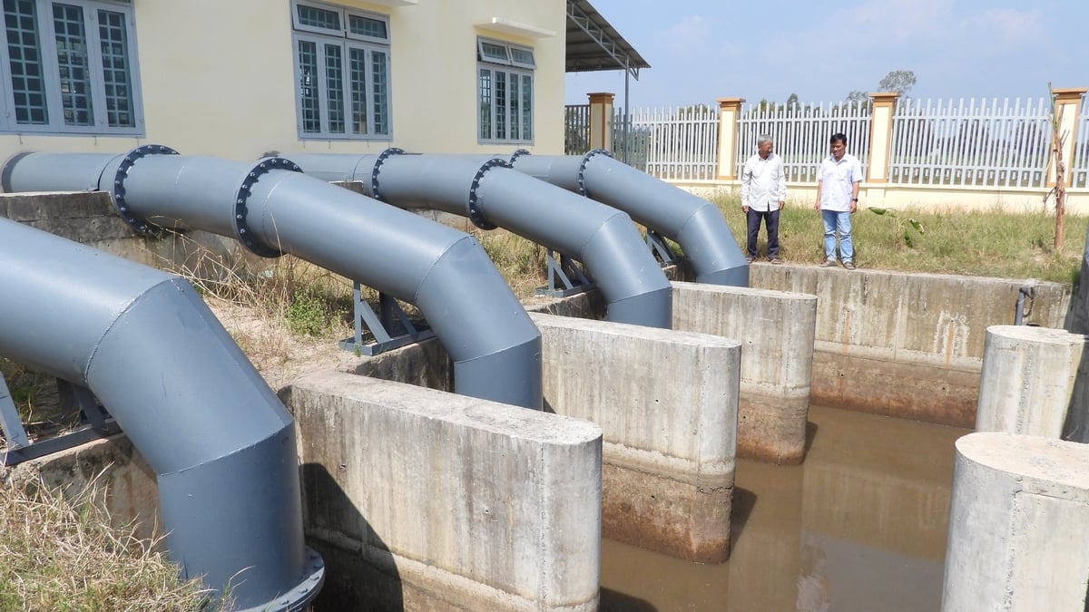 Chính quyền 2 cấp được xem cơ hội kiện toàn bộ máy thủy nông cơ sở. Ảnh: Trần Trung. Chính quyền 2 cấp được xem cơ hội kiện toàn bộ máy thủy nông cơ sở. Ảnh: Trần Trung.