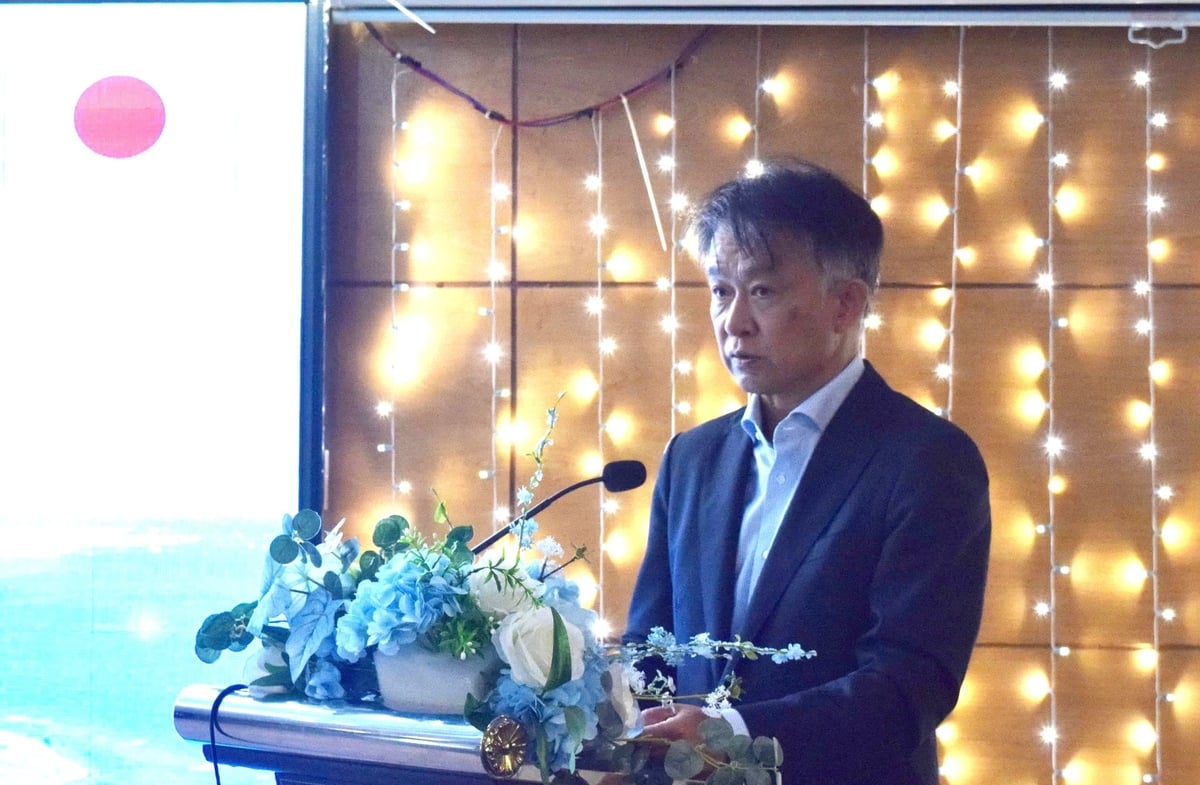 Ông Funamoto Hiroshi cho biết, Nhật Bản mong muốn đẩy mạnh hợp tác với Việt Nam trong lĩnh vực quản lý đại dương, phát triển kinh tế biển bền vững, nhất là trong các sáng kiến cảng xanh và điện gió ngoài khơi. Ảnh: Trường Giang. Ông Funamoto Hiroshi cho biết, Nhật Bản mong muốn đẩy mạnh hợp tác với Việt Nam trong lĩnh vực quản lý đại dương, phát triển kinh tế biển bền vững, nhất là trong các sáng kiến cảng xanh và điện gió ngoài khơi. Ảnh: Trường Giang.