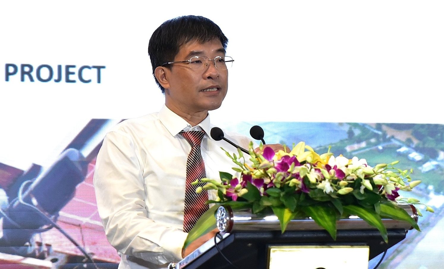 Theo ông Nguyễn Thế Hinh, Giám đốc dự án Agri-PV: Bộ NN-MT đặt mục tiêu tăng diện tích đất làm điện mặt trời. Ảnh. Kiều Chi. Theo ông Nguyễn Thế Hinh, Giám đốc dự án Agri-PV: Bộ NN-MT đặt mục tiêu tăng diện tích đất làm điện mặt trời. Ảnh. Kiều Chi.