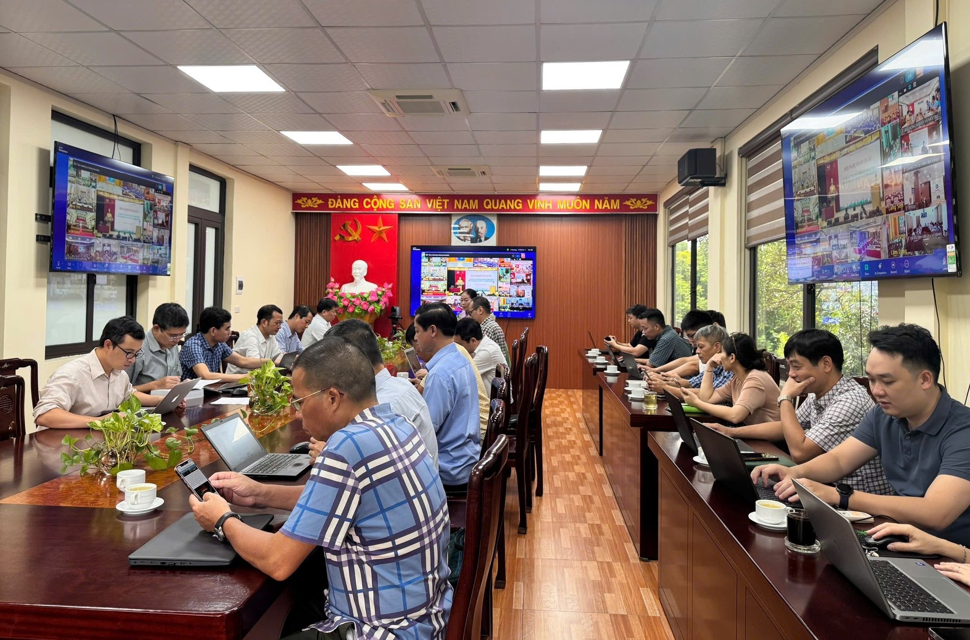 Đảng bộ Cục Lâm nghiệp và Kiểm lâm. Ảnh: Thế Anh.