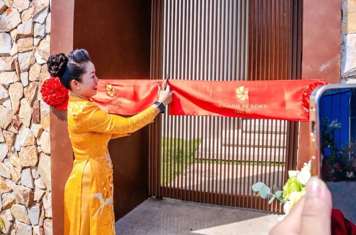 Chủ nhân biệt thự Charm Resort Long Hải nhận bàn giao tháng 4/2025. Ảnh: Charm Group.