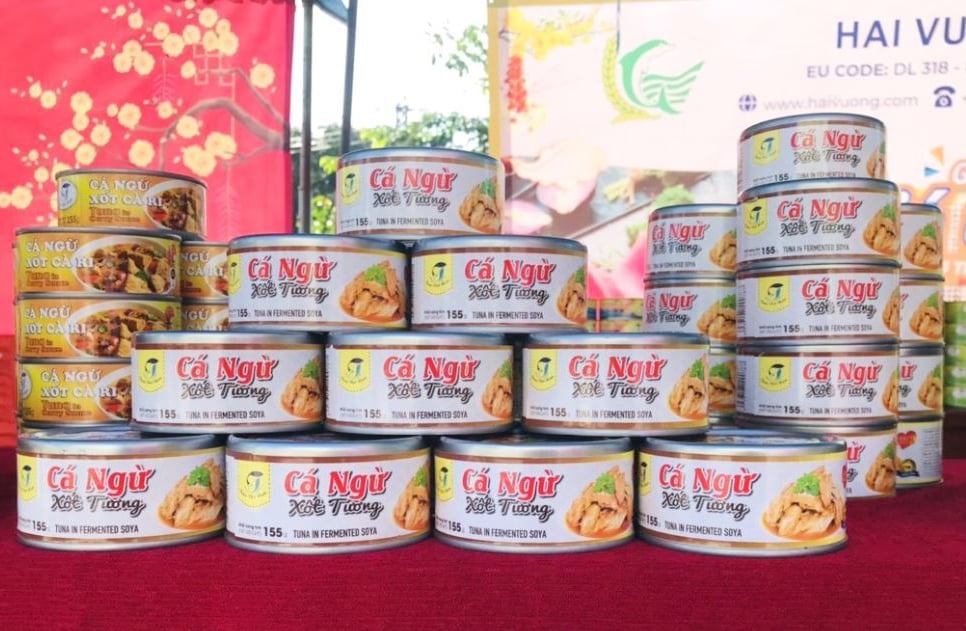Dù là doanh nghiệp lớn, có năng lực và uy tín về xuất khẩu cá ngừ sang EU nhưng HaiVuong Group cũng đang gặp phải nhiều khó khăn. Ảnh: Lê Bình. Dù là doanh nghiệp lớn, có năng lực và uy tín về xuất khẩu cá ngừ sang EU nhưng HaiVuong Group cũng đang gặp phải nhiều khó khăn. Ảnh: Lê Bình.