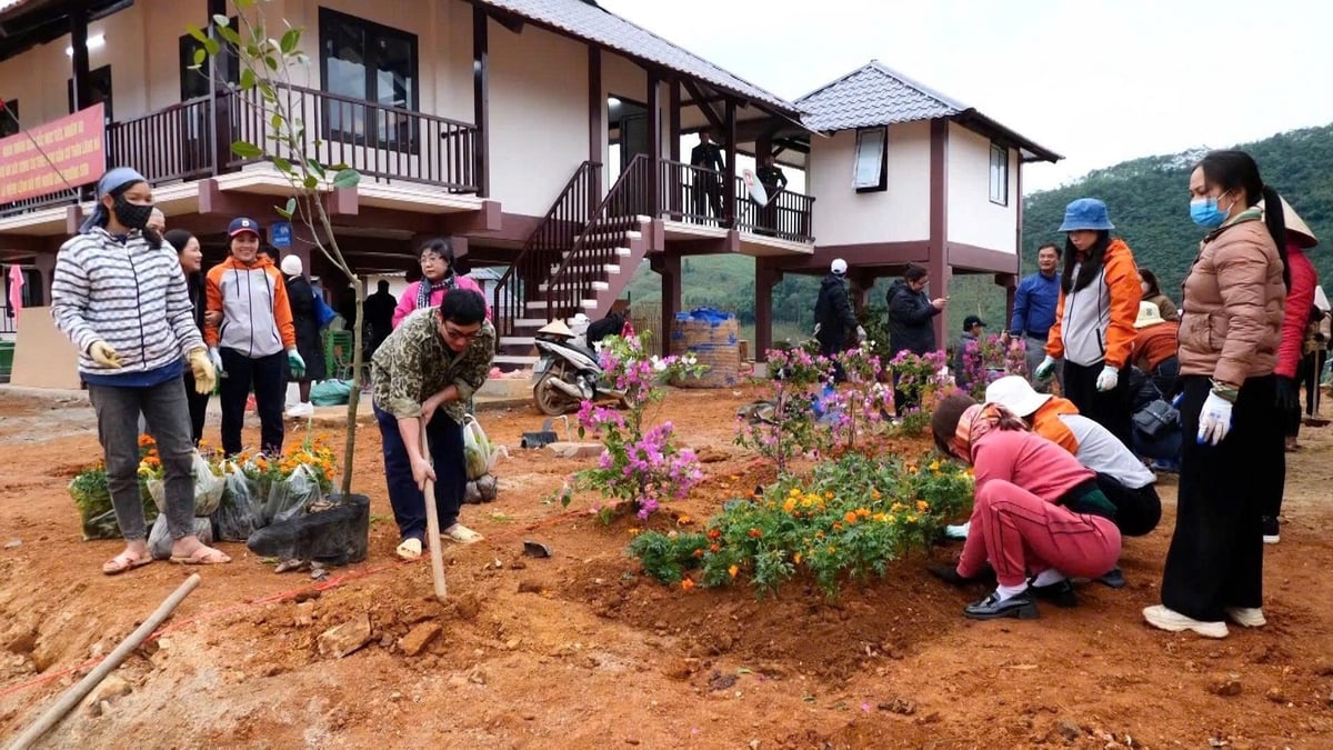 Chương trình mục tiêu quốc gia giảm nghèo bền vững giai đoạn 2021 - 2025 đã có nhiều tác động tích cực, góp phần cải thiện đời sống người dân. Ảnh: Tiến Trung.
