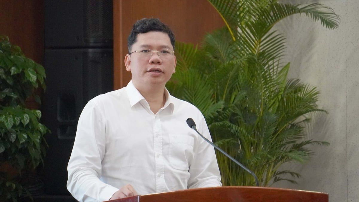 Ông Hoàng Nguyên Dinh, Phó Chủ tịch UBND TP.HCM làm Trưởng Ban Chỉ đạo chống khai thác IUU thành phố. Ảnh: Lê Bình.