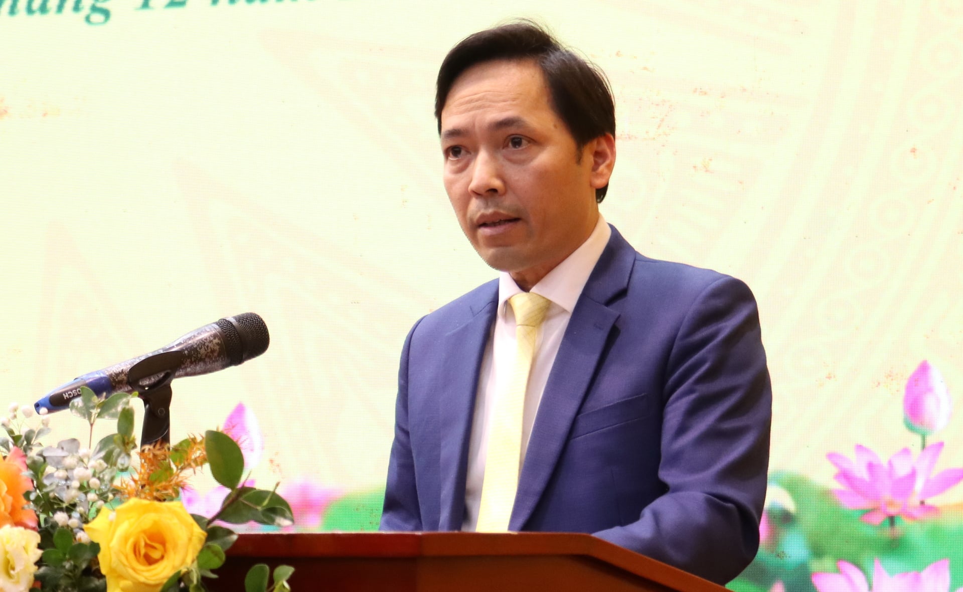 Ông Lưu Văn Năng cho rằng, việc hoàn thiện và vận hành hiệu quả CSDL quốc gia về đất đai không chỉ là nhiệm vụ chuyên môn của ngành đất đai, mà còn là động lực quan trọng thúc đẩy quản lý hiện đại, minh bạch, khai thác hiệu quả nguồn lực đất đai, góp phần phát triển bền vững đất nước trong giai đoạn mới. Ảnh: Trường Giang.