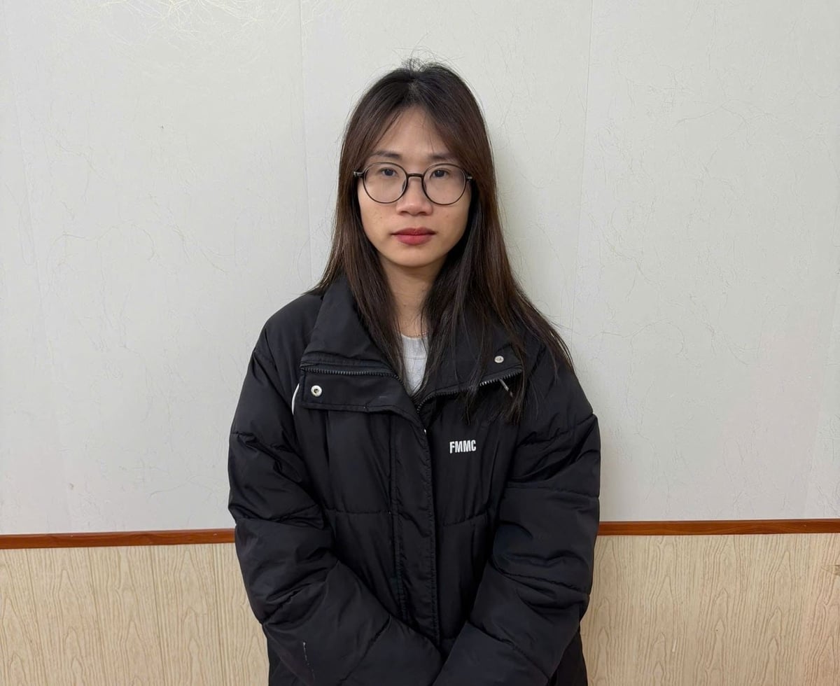 Công an tỉnh Hưng Yên vừa khởi tố đối tượng Trương Thị Hoài, nhân viên ngàn hàng rút trộm tiền từ thẻ tín dụng của 39 khách hàng. Ảnh: Công an tỉnh Hưng Yên. 