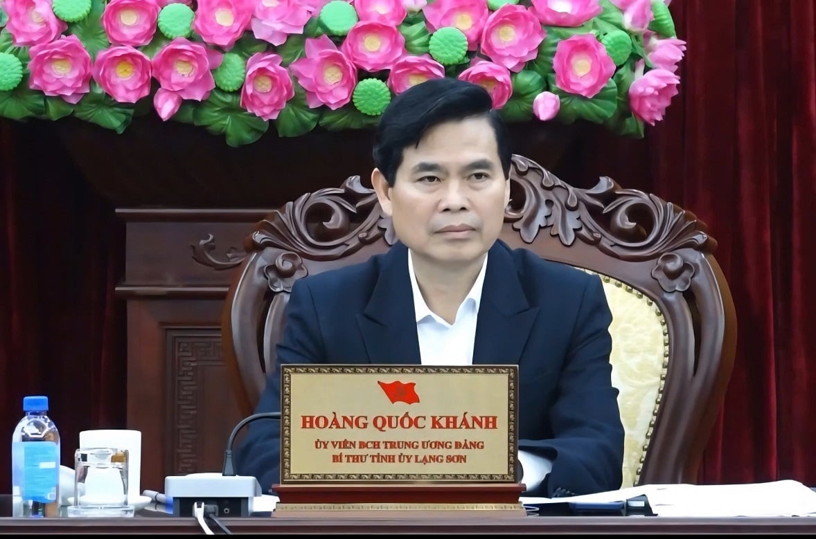 Bí thư Tỉnh ủy Lạng Sơn Hoàng Quốc Khánh chủ trì buổi làm việc. Ảnh: Hoàng Nghĩa.