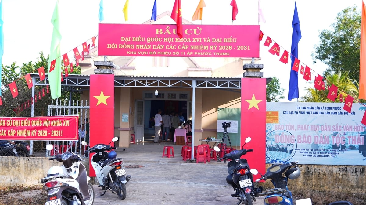Khu vực bỏ phiếu số 11 tại ấp Phước Trung, xã Long Chữ. Ảnh: T.T.