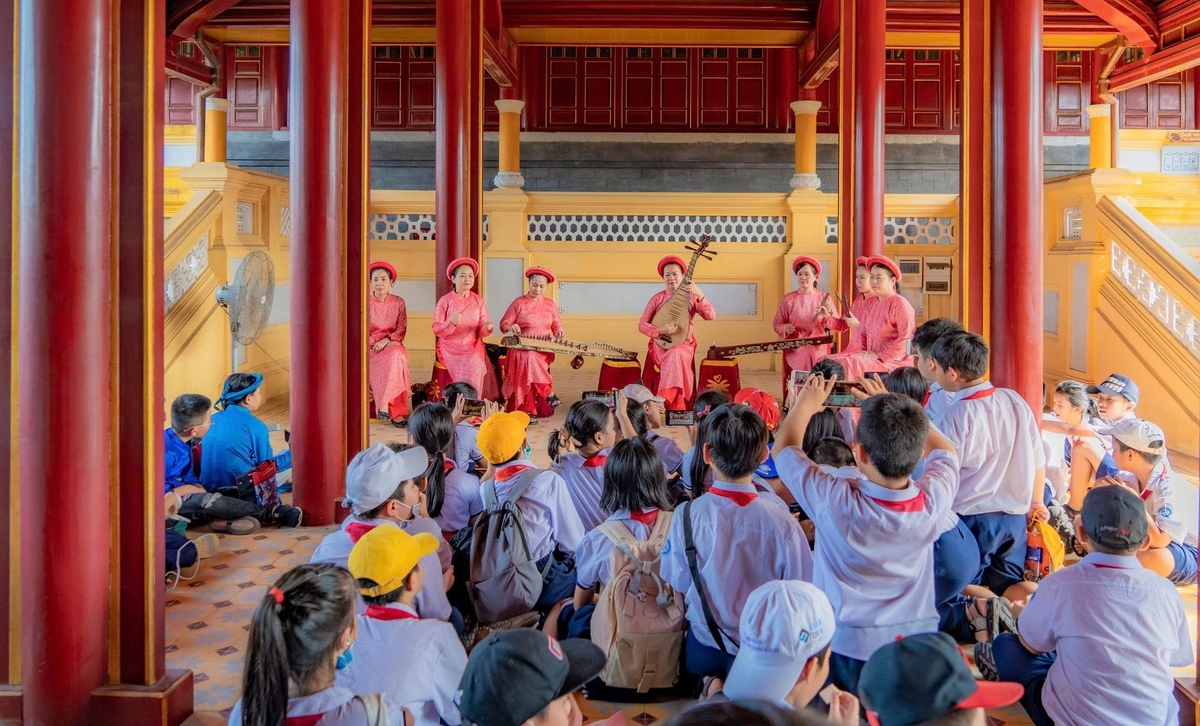 Nhập chú thích ảnh