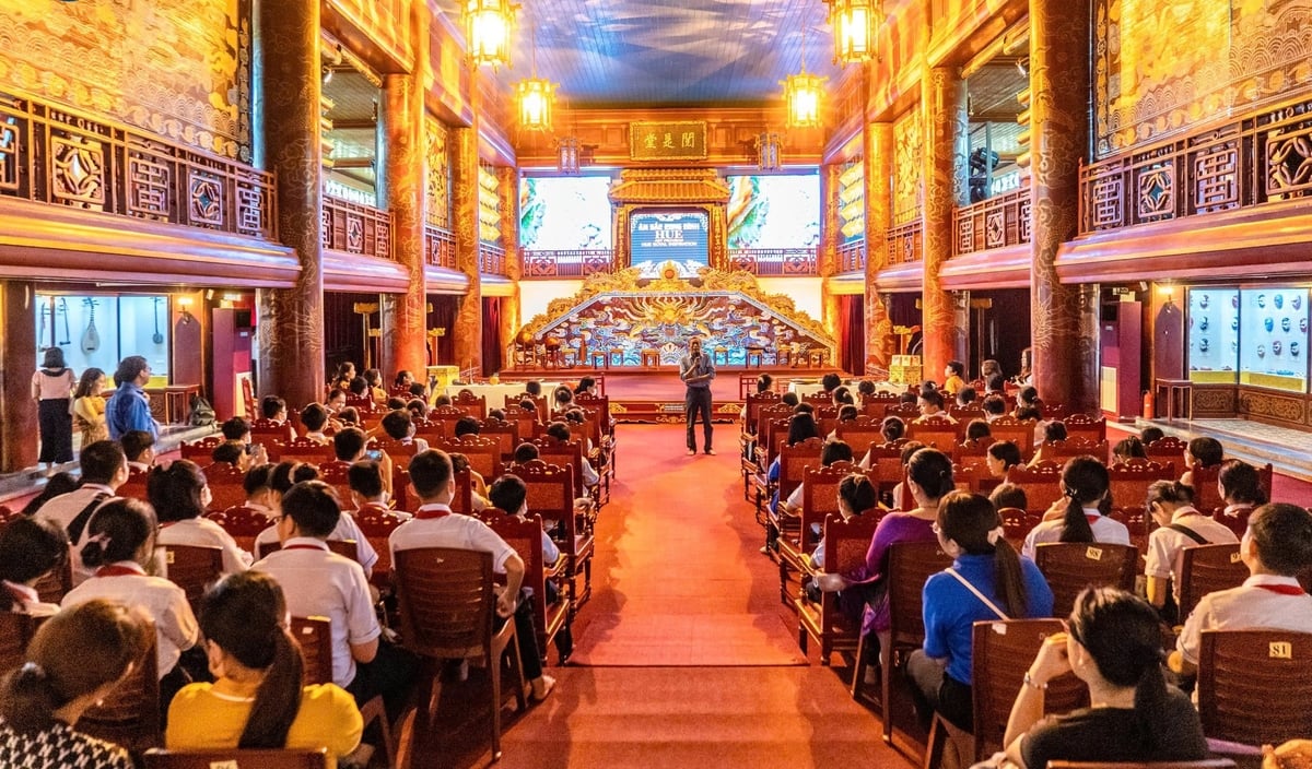 Nhập chú thích ảnh