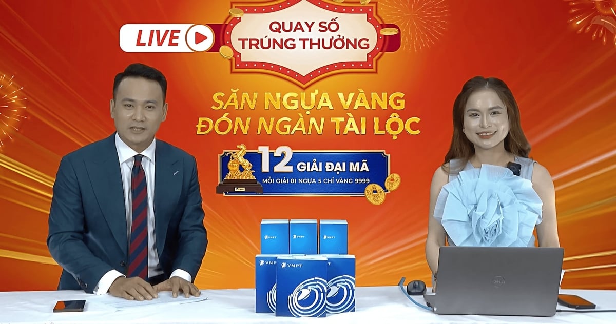3 hộ kinh doanh đầu tiên trúng ngựa vàng của VNPT trong lần quay số thứ nhất vừa được VNPT thực hiện. Ảnh: VNPT.