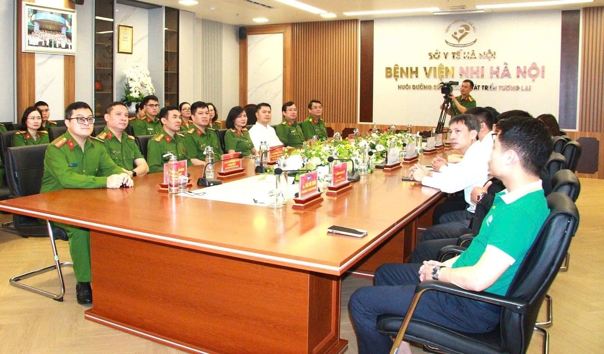 Quang cảnh diễn ra Chương trình. Ảnh: Nguyễn Trường.