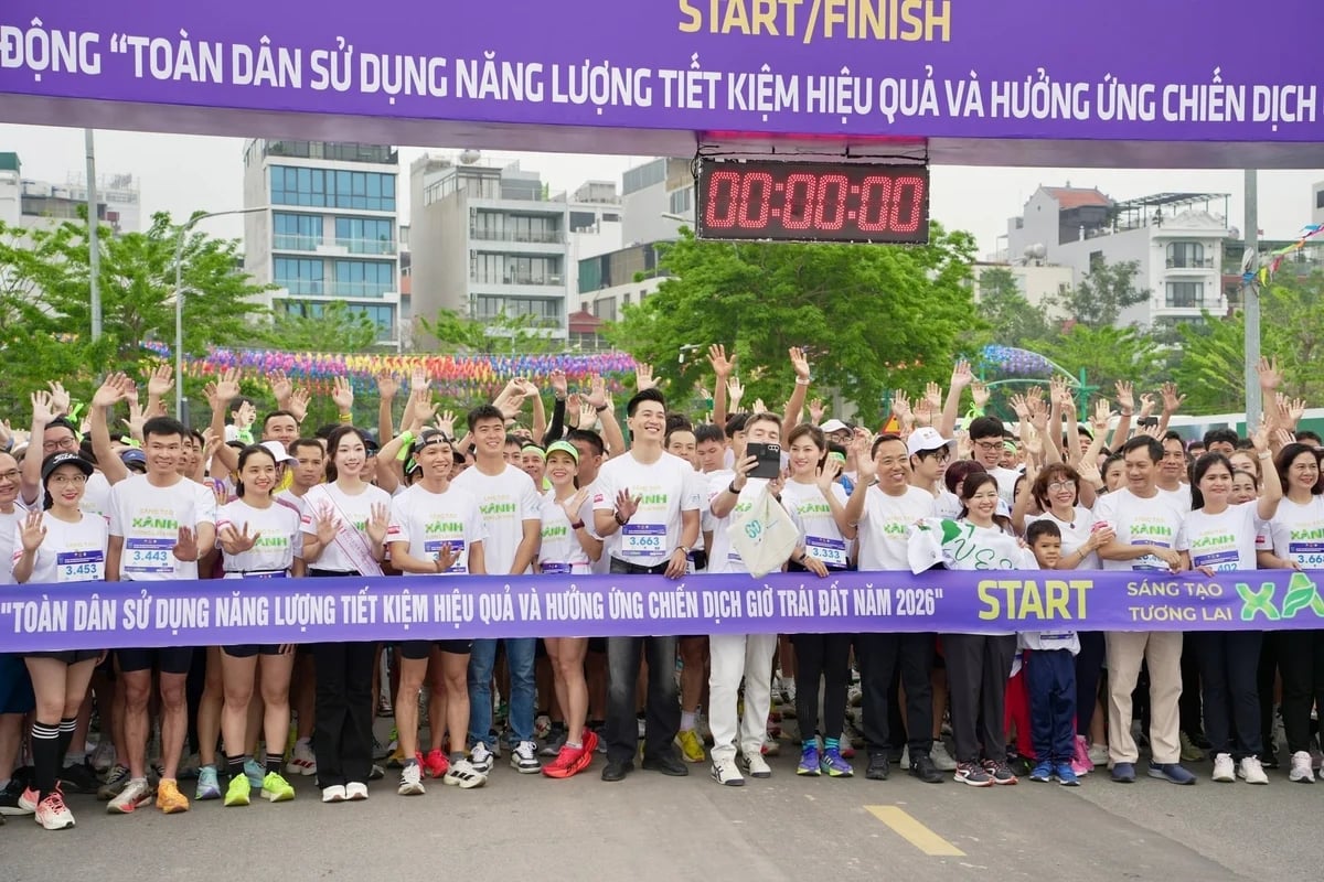 Hơn 2000 vận động viên tham gia Giải chạy 'Toàn dân sử dụng năng lượng tiết kiệm hiệu quả và hưởng ứng Chiến dịch Giờ Trái đất năm 2026'. Ảnh: VNEEP.