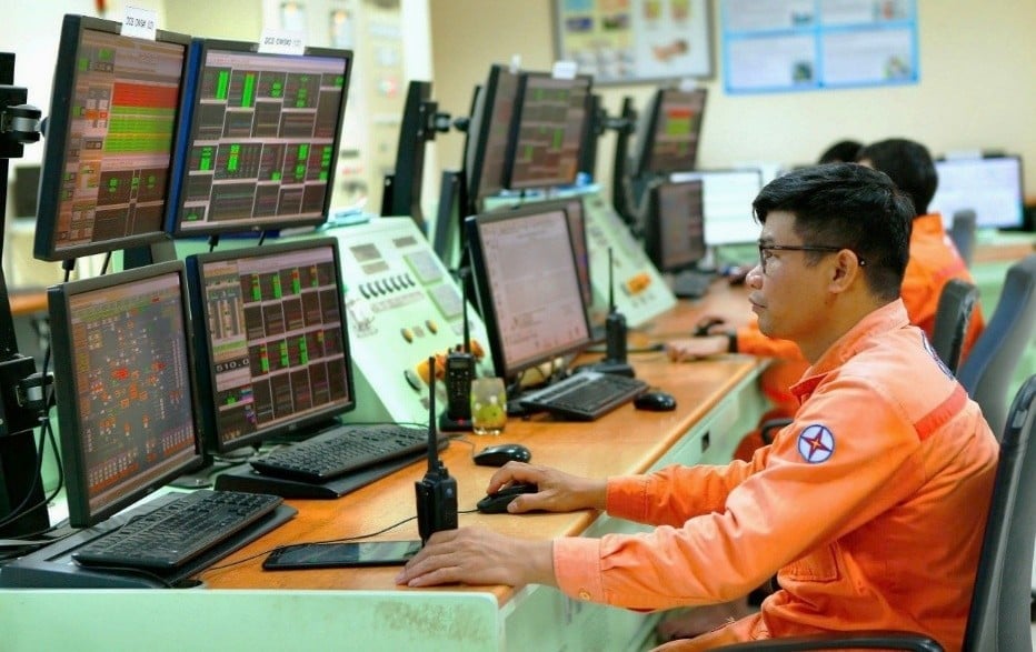Phòng điều khiển Nhà máy Nhiệt điện Mông Dương 1. Ảnh: EVNGENCO3.