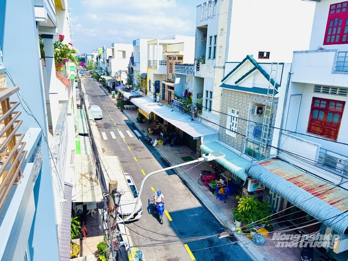 Khu tái định cư trên địa bàn TP Cần Thơ được đầu tư hạ tầng đồng bộ, đảm bảo chỗ ở ổn định cho người dân bị thu hồi đất. Ảnh: Lê Hoàng Vũ.