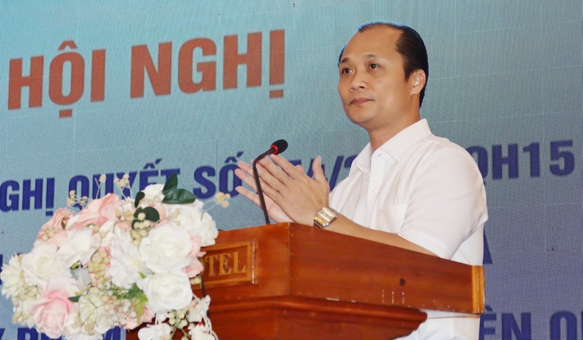 Ông Nguyễn Tuấn Anh - Giám đốc Sở Nông nghiệp và Môi trường cho biết: Nghị quyết 254 có hiệu lực từ ngày 1/1/2026 nhằm tháo gỡ các khó khăn, vướng mắc trong tổ chức thi hành Luật Đất đai năm 2024. Ảnh: Tường Tú.