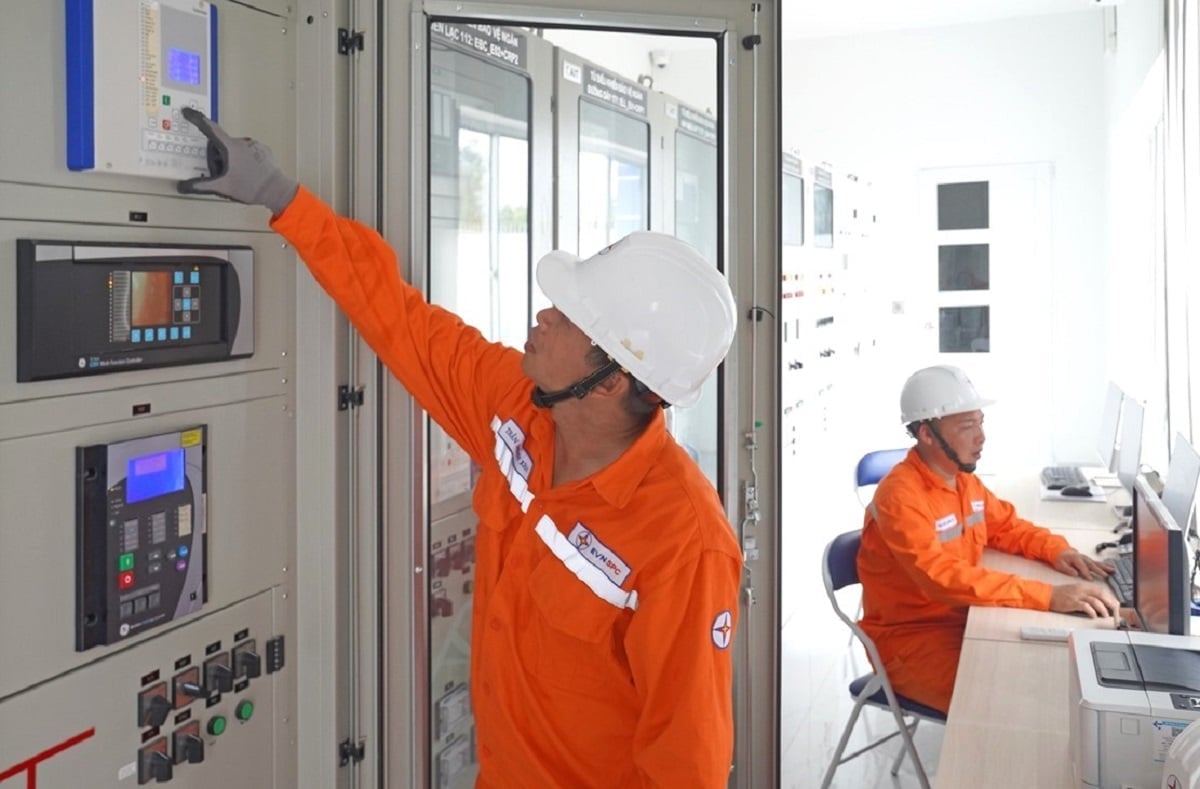 Các Công ty Điện lực thuộc EVNSPC chủ động các giải pháp đảm bảo điện cho mùa khô và cả năm 2026. Ảnh: EVN.
