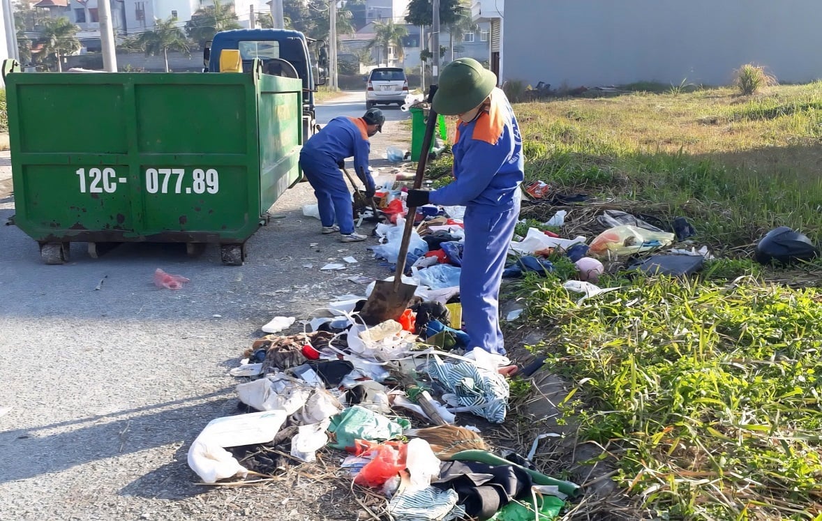 Lạng Sơn phấn đấu đến 2030, tỷ lệ thu gom, xử lý rác thải sinh hoạt ở đô thị đạt 99%, ở nông thôn đạt 90%. Ảnh: Hoàng Nghĩa.