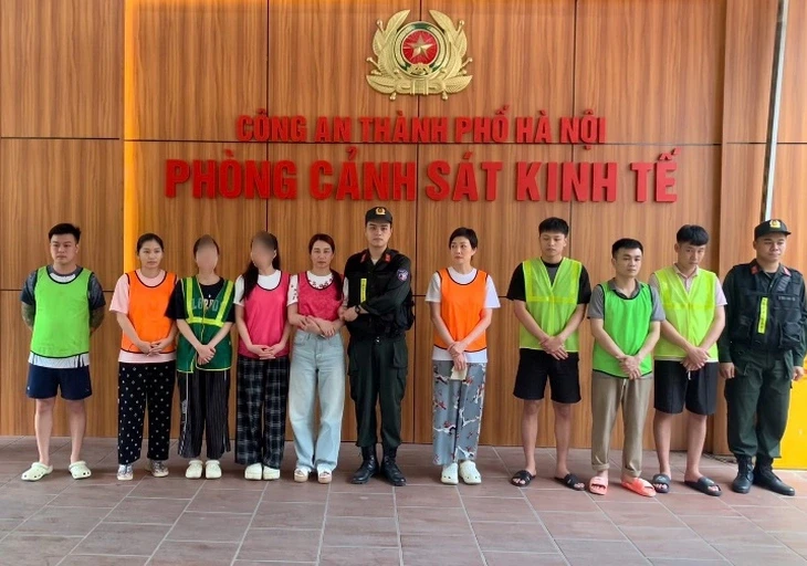 Triệt phá ổ nhóm thu thập thông tin cá nhân của người khác nhằm trục lợi. Ảnh: Công an TP Hà Nội.