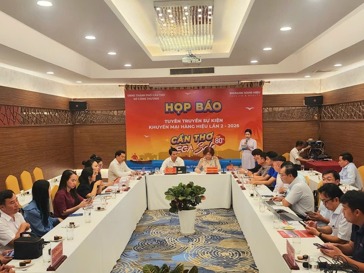 Toàn cảnh buổi họp báo giới thiệu chương trình 'Cần Thơ Mega Sale 2026' tại phường Cái Khế, TP. Cần Thơ. Ảnh: Văn Vũ.