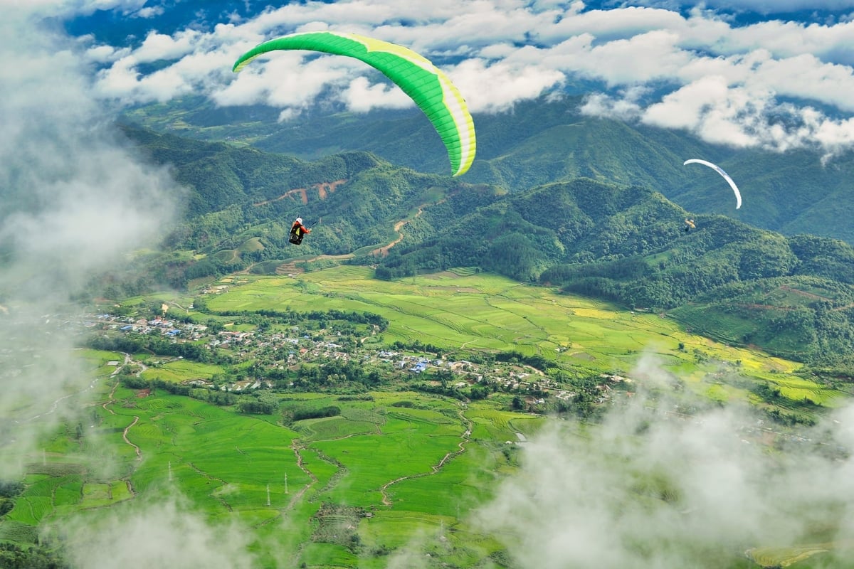 Khát vọng Lai Châu xanh. Ảnh: Hà Minh Hưng.