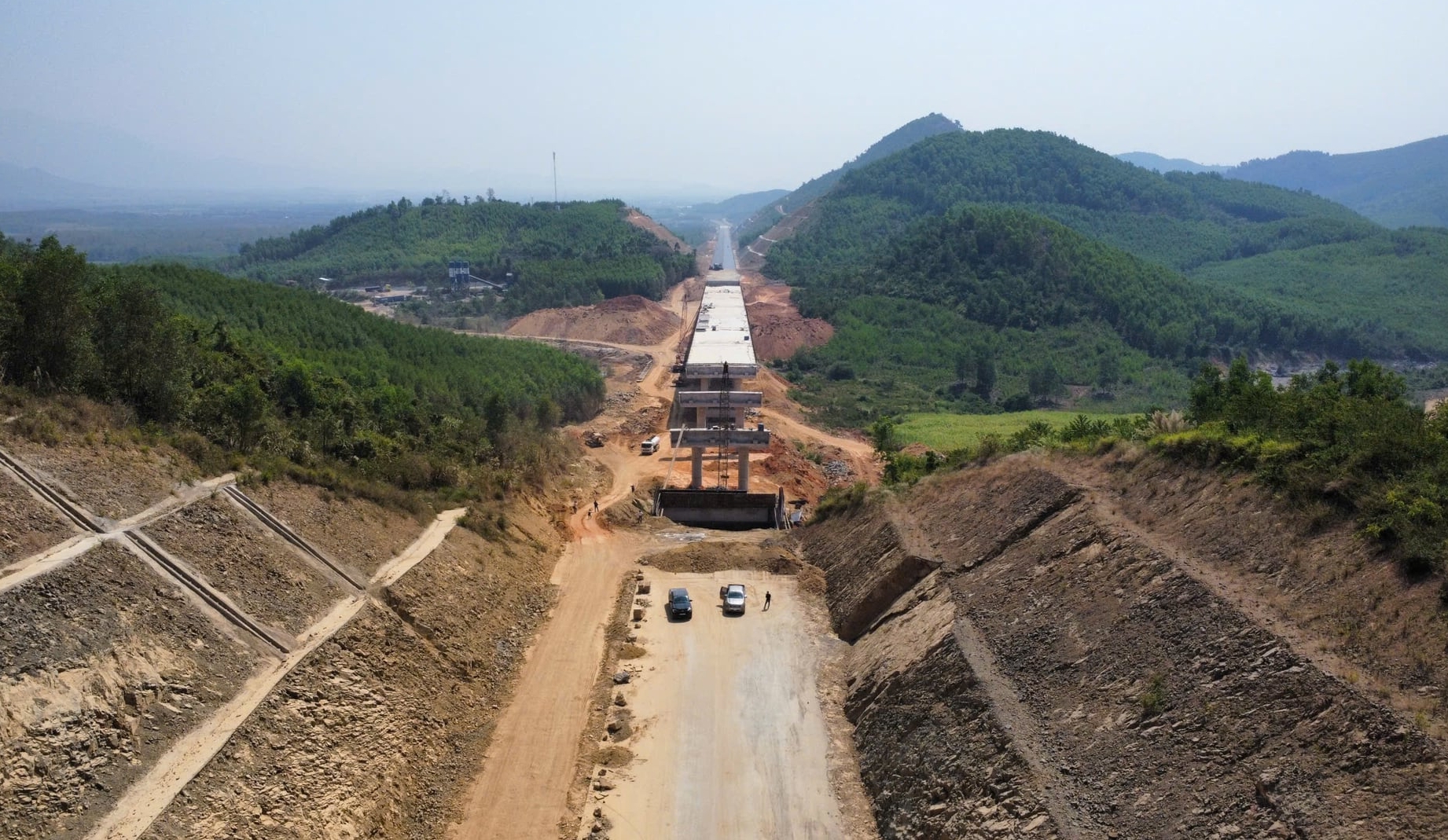 Ngành Nông nghiệp và Môi trường tỉnh Khánh Hòa đang tối ưu hóa nguồn tài nguyên khoáng sản hiện có trên địa bàn để kịp thời đáp ứng yêu cầu phát triển hạ tầng của tỉnh. Ảnh: KS.