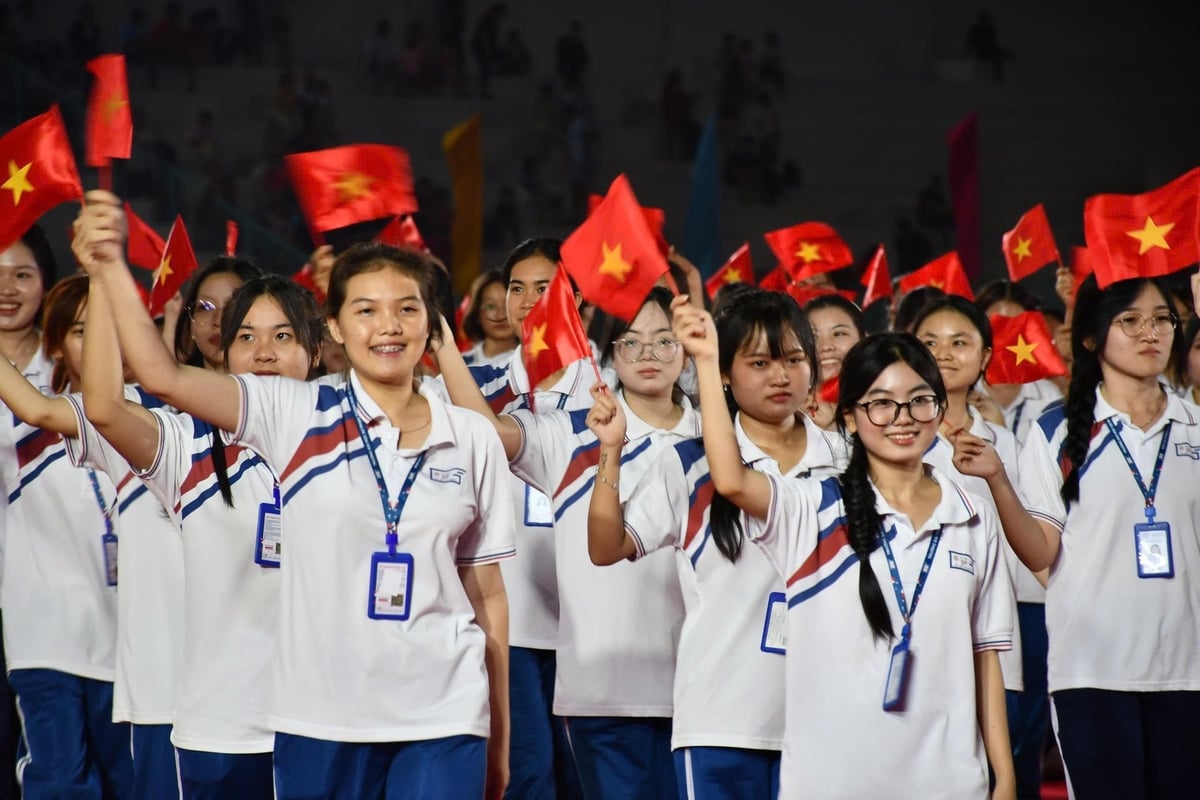 Nhiều vận động viên đoạt giải cao tại các đấu trường quốc gia, khu vực và quốc tế tham gia ngày hội. Ảnh: T.T.
