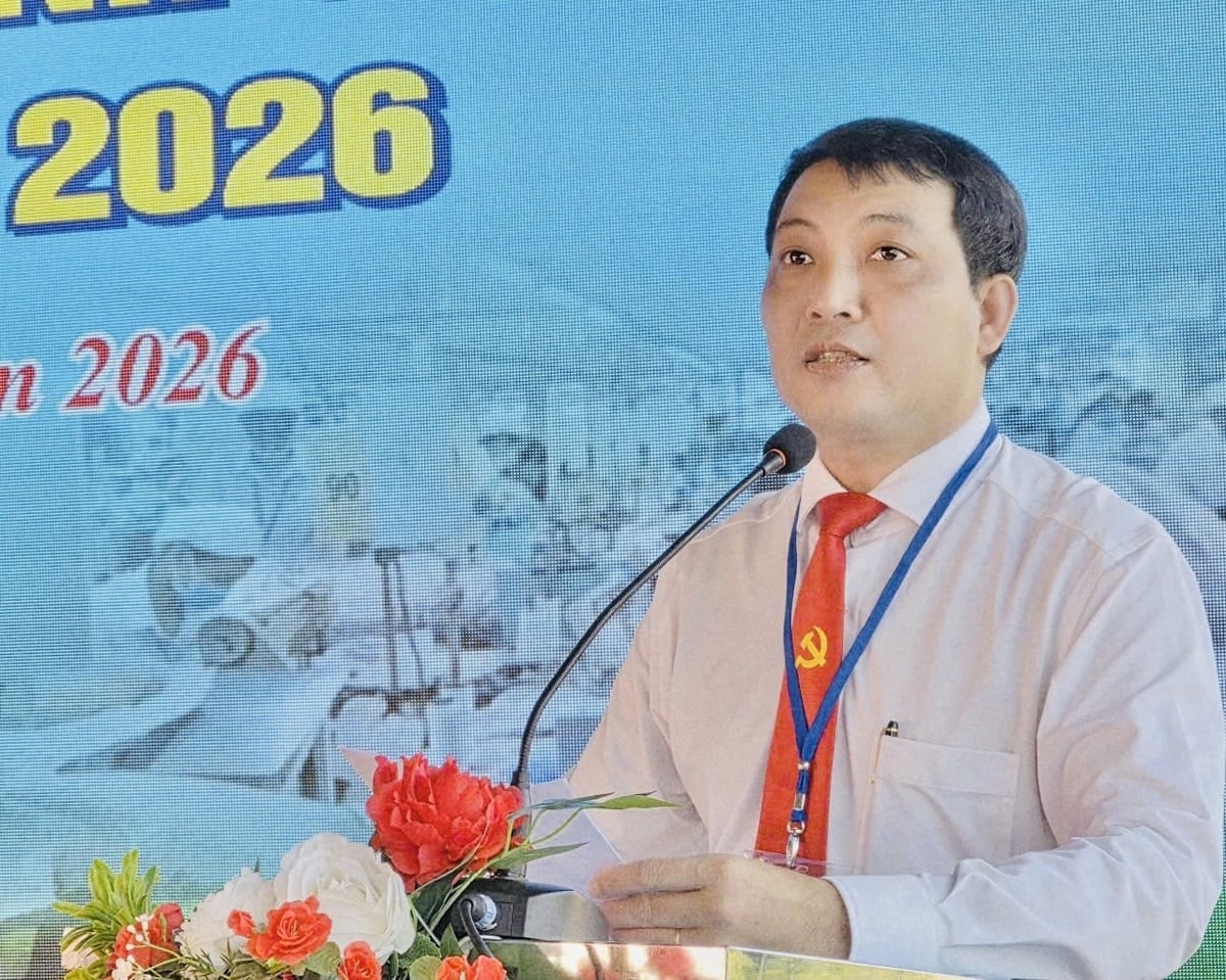 Ông Nguyễn Minh Nhứt, Giám đốc Sở Nội vụ tỉnh Cà Mau thông tin tại sự kiện. Ảnh: Trọng Linh.
