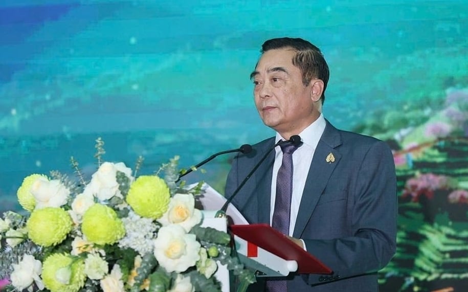 Ông Nguyễn Công Hồng, Chủ tịch Tập đoàn Hồng Phong, chủ đầu tư dự án phát biểu tại lễ khởi công. Ảnh: Bích Hợp.