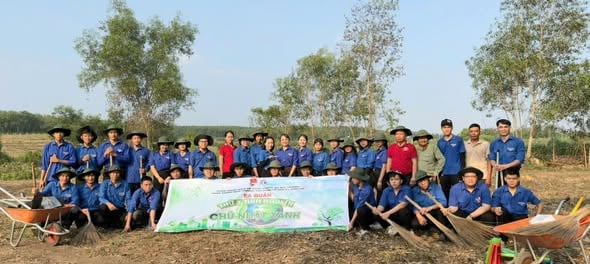 Nhập chú thích ảnh
