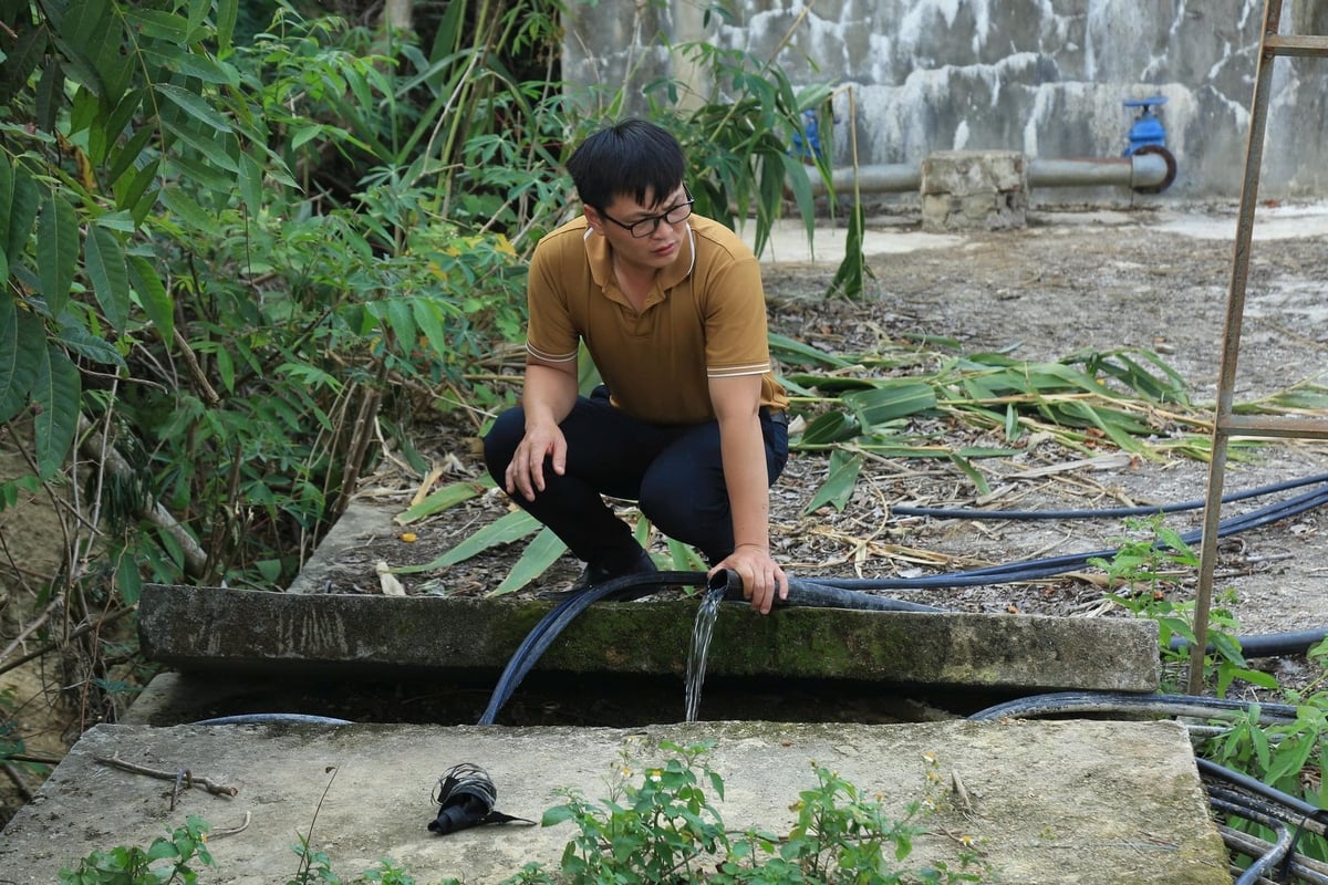 Việc đảm bảo nước sinh hoạt cho người dân luôn là bài toán nan giải trên mảnh đất vùng cao này. Ảnh: Thanh Tiến.