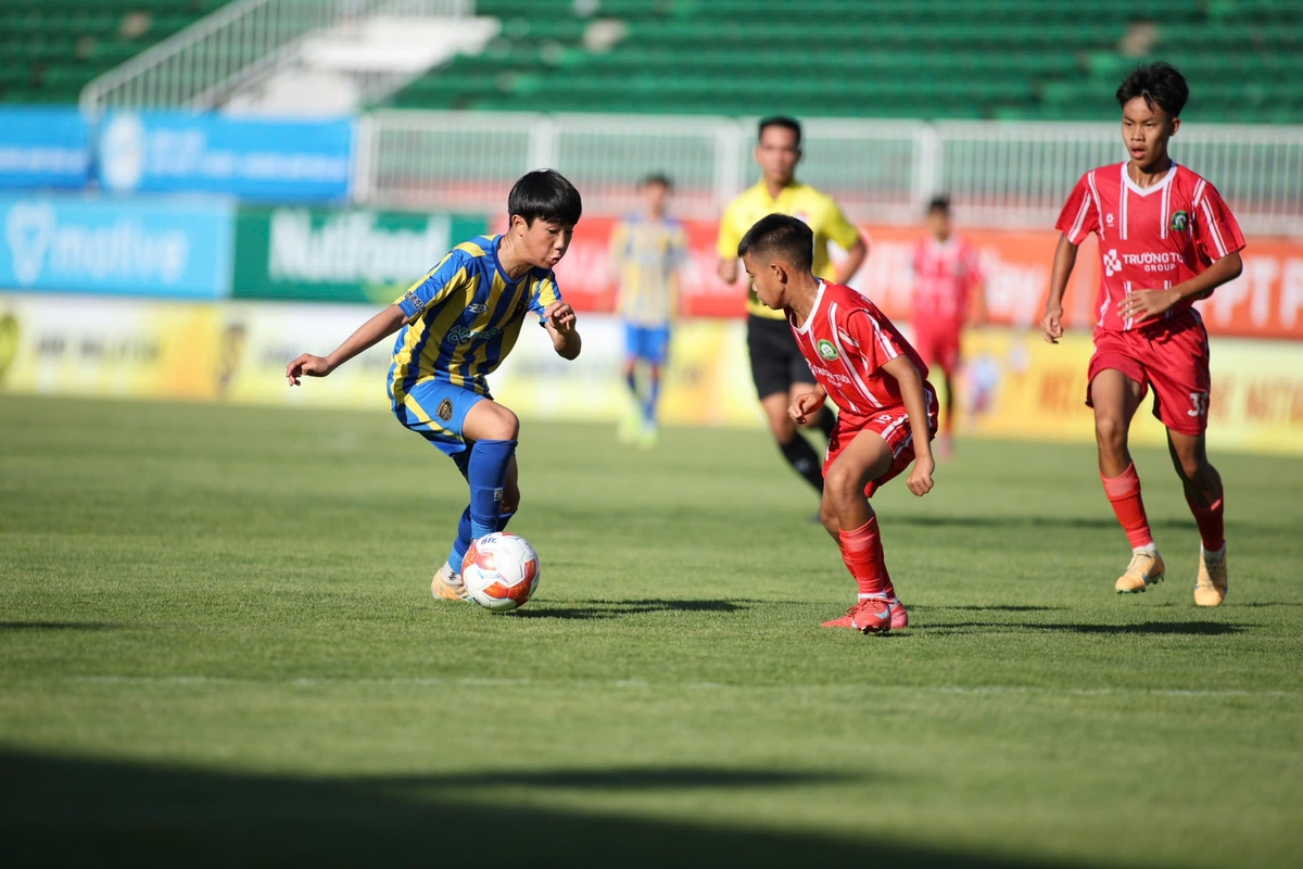 U14 Hàn Quốc thắng U14 Trường Tươi Đồng Nai 1-0. Ảnh: BTC.