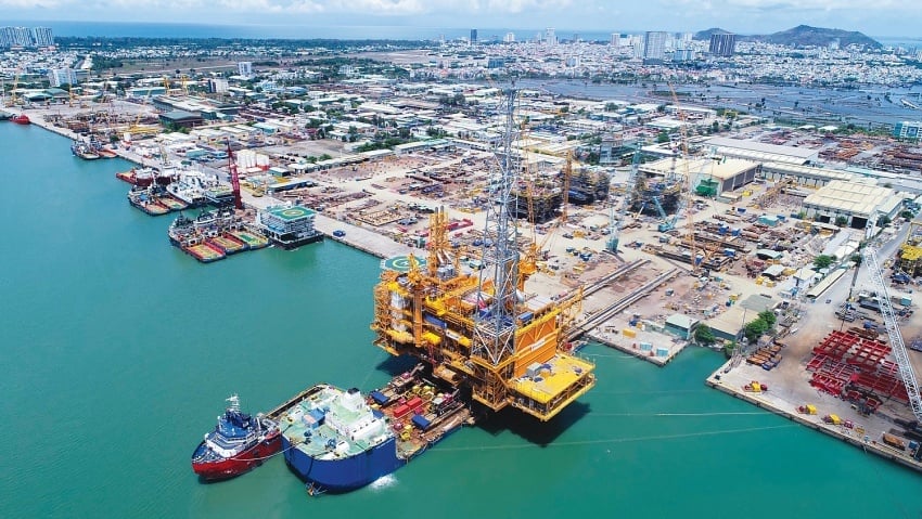 Một góc Trung tâm công nghiệp năng lượng và hậu cần kỹ thuật của Tổng công ty Cổ phần Dịch vụ Kỹ thuật Dầu khí Việt Nam (PTSC), đơn vị thành viên của Petrovietnam, tại Vũng Tàu (TP. Hồ Chí Minh). Ảnh: Petrotimes.