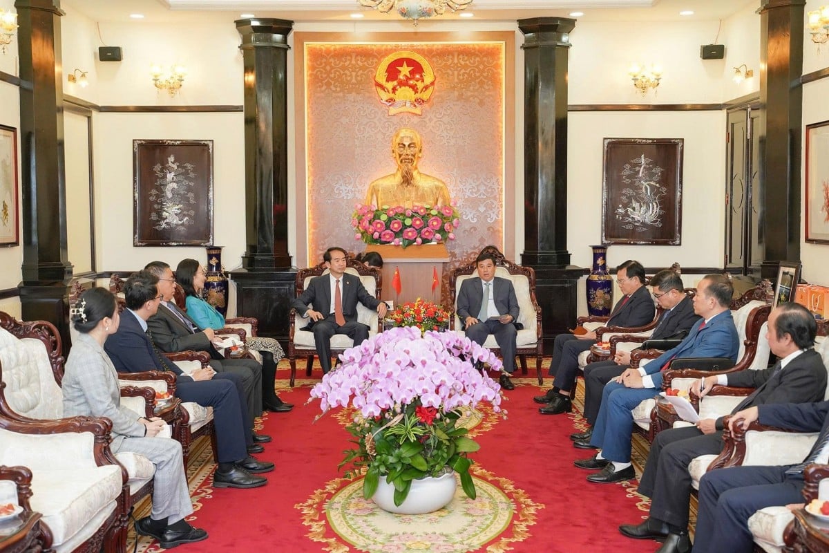 Đoàn công tác Đại sứ quán Trung Quốc tại Việt Nam đến thăm, chào xã giao lãnh đạo tỉnh Lâm Đồng. Ảnh: tapchihuucovietnam.