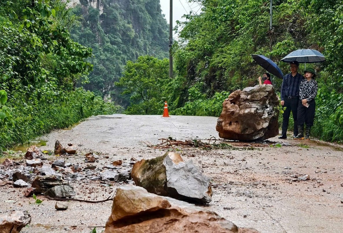 Lạng Sơn cảnh báo nguy cơ xảy ra lũ quét, sạt lở đất, sụt lún đất do mưa lớn tại 26 xã trên địa bàn tỉnh trong 6 giờ tới. Ảnh: Trang tin Cai Kinh.
