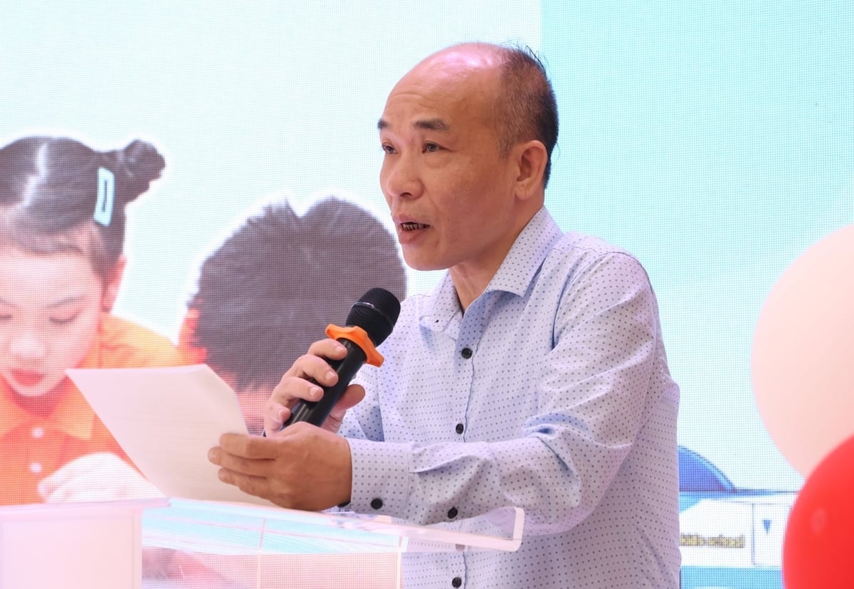 Theo ông Hoàng Hải Sơn - Viện trưởng Viện Nghiên cứu Thiết kế Trường học (Bộ Giáo dục và Đào tạo), cuộc thi năm nay thu hút gần 4.000 bài dự thi từ học sinh tiểu học và THCS. Ảnh: Mai Đan.