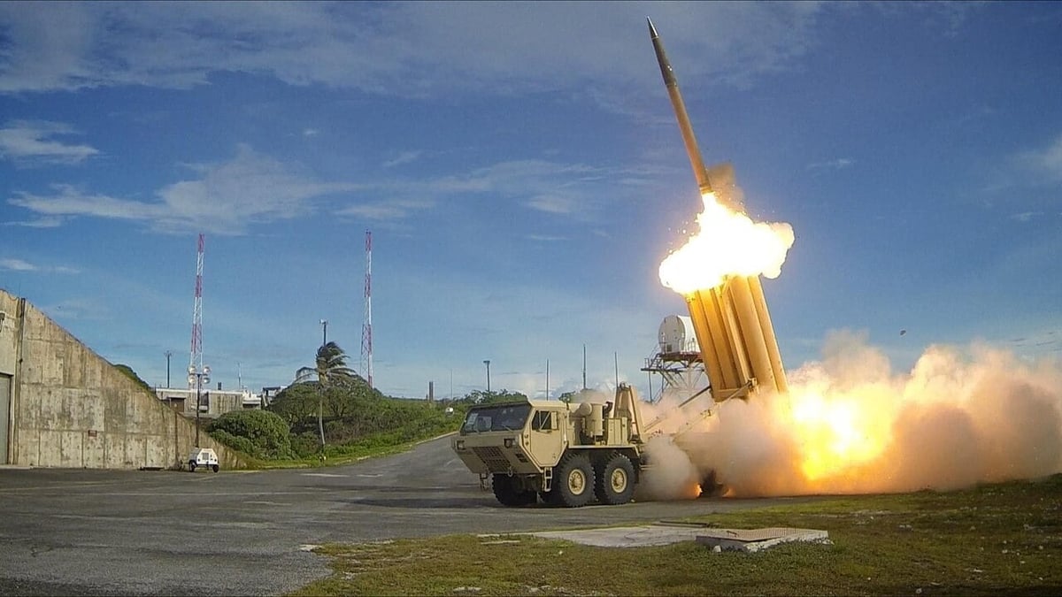 Hệ thống THAAD phóng tên lửa. Ảnh: Bộ Chiến tranh Mỹ.