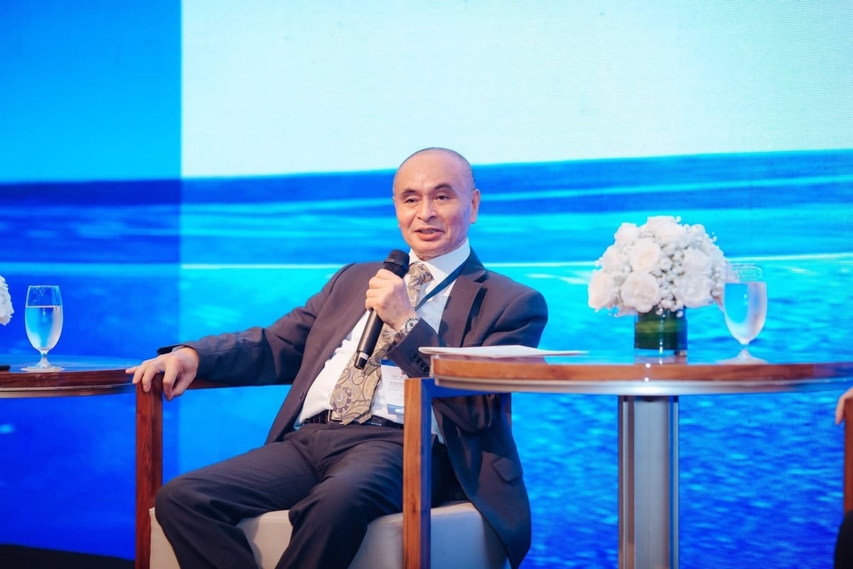PGS.TS Vũ Thanh Ca trong một hội thảo khoa học về biển Đông tháng 10/2023. Ảnh: NNCC.