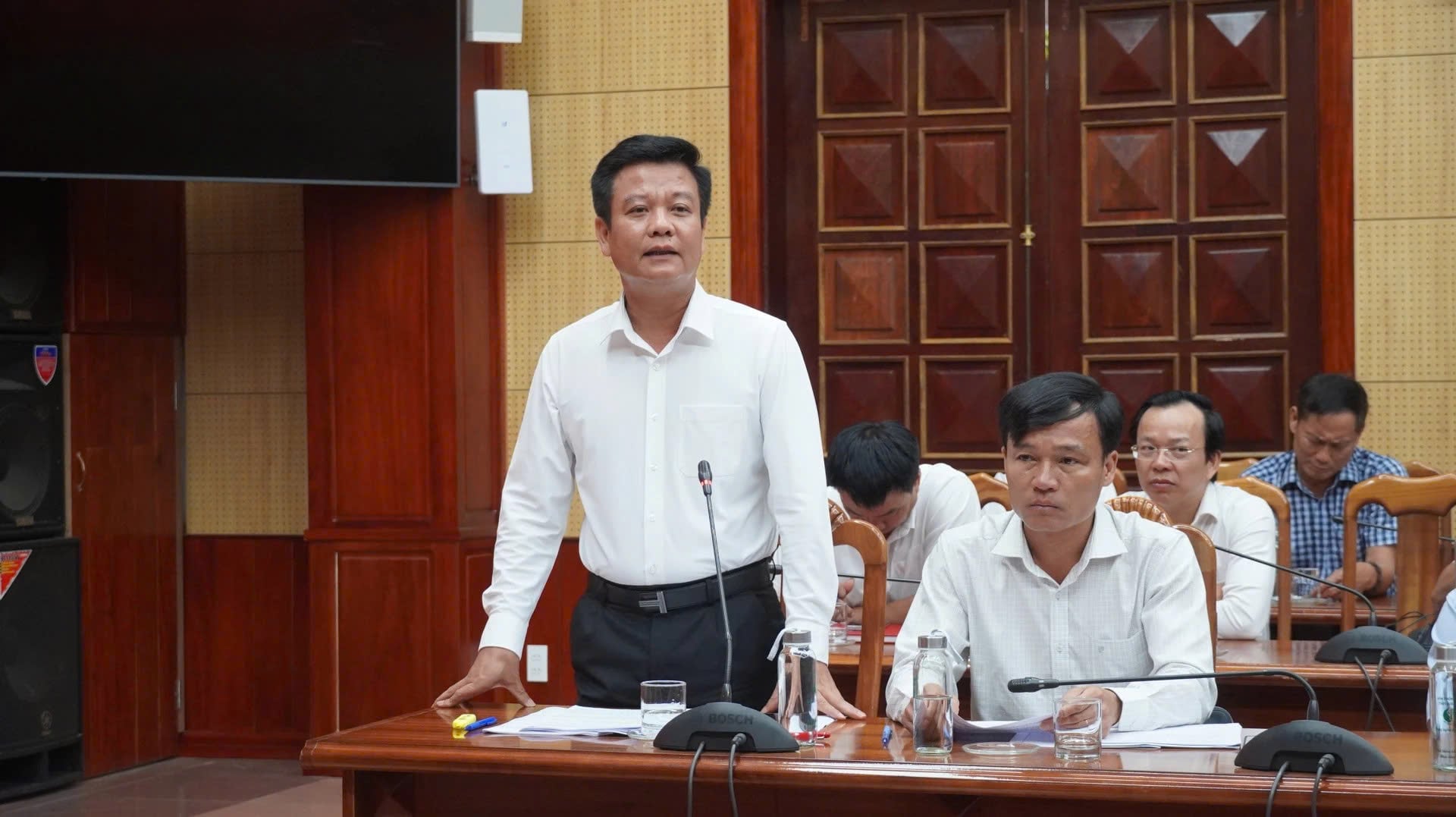 Ông Trần Quốc Tuấn, Giám đốc Sở Nông nghiệp và Môi trường tỉnh Quảng Trị phát biểu tại hội nghị. Ảnh: Tâm Phùng.